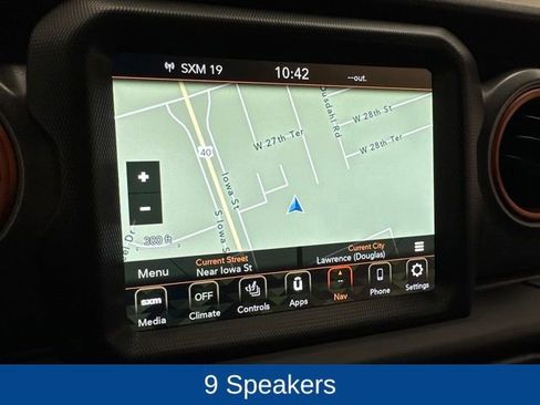 Used 2023 Jeep Gladiator Mojave w/ Cold Weather Group image 10