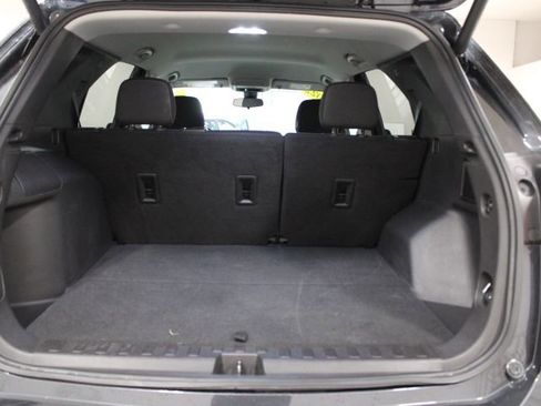 Used 2022 Chevrolet Equinox LT image 12