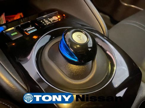 Used 2020 Nissan Leaf SV w/ SV Technology Package image 35