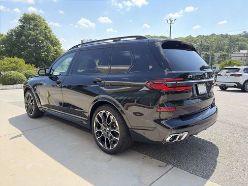 Certified 2025 BMW X7 M60i AWD/4WD image 6