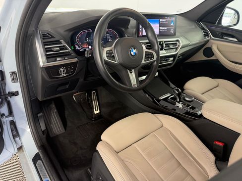 Used 2024 BMW X3 sDrive30i w/ Premium Package RWD image 4