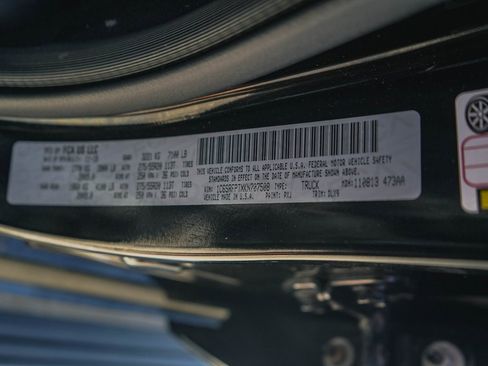 Used 2019 RAM 1500 Limited image 40