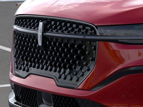 New 2026 Lincoln Nautilus Reserve AWD/4WD image 17
