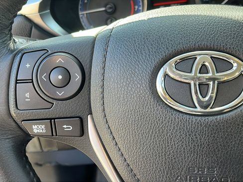 Used 2016 Toyota Corolla S image 14