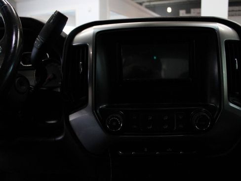 Used 2017 Chevrolet Silverado 2500 LT AWD/4WD image 16