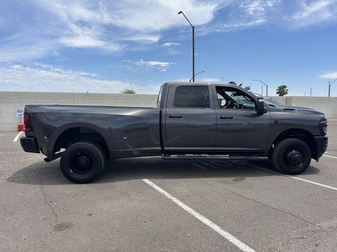 Used 2025 RAM 3500 Tradesman AWD/4WD image 5