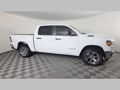Used 2023 RAM 1500 Big Horn AWD/4WD image 36