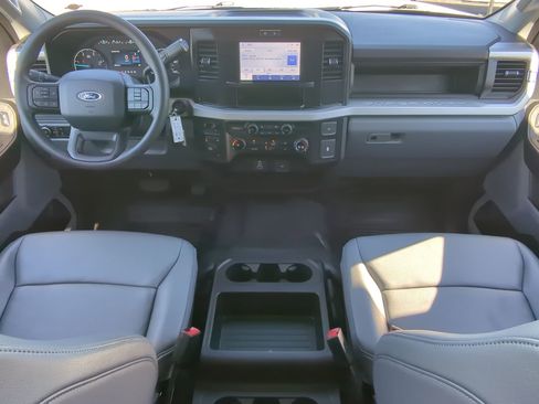 Used 2025 Ford F450 XL w/ 360-Degree Camera Package image 13