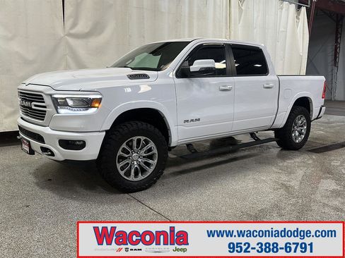 Used 2024 RAM 1500 Laramie AWD/4WD image 1