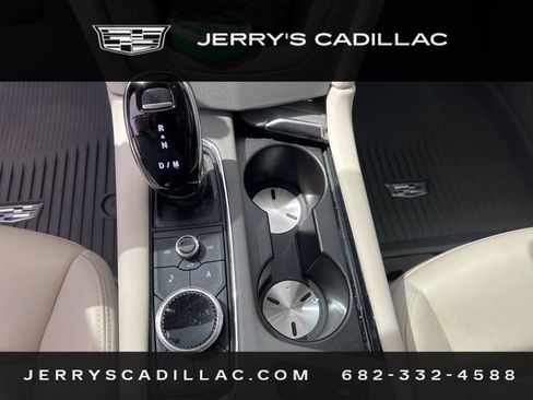 Used 2023 Cadillac XT6 Premium Luxury w/ Technology Package image 13