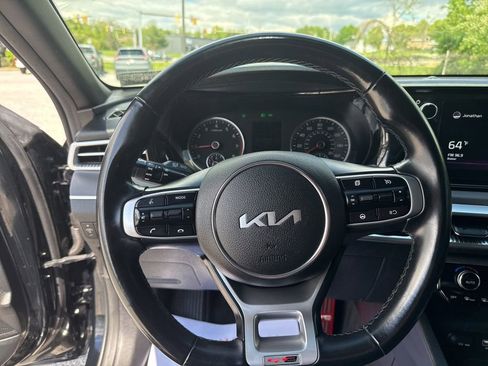 Used 2022 Kia K5 GT-Line FWD image 23
