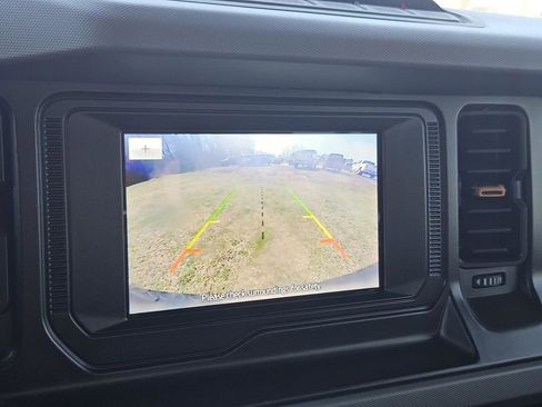 Used 2023 Ford Bronco Badlands w/ Sasquatch Package AWD/4WD image 23