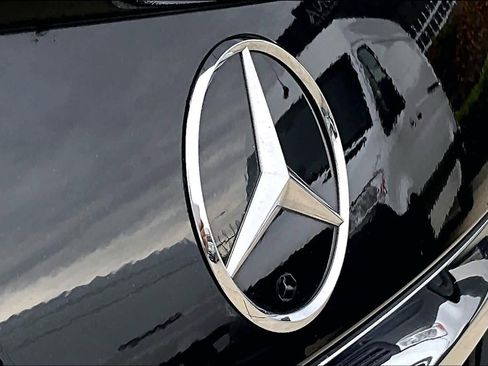 Used 2023 Mercedes-Benz S 580 4MATIC Sedan image 30