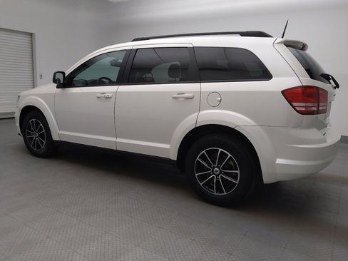 Used 2018 Dodge Journey SE w/ Popular Equipment Group image 3
