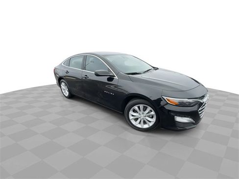 Certified 2023 Chevrolet Malibu LT image 2