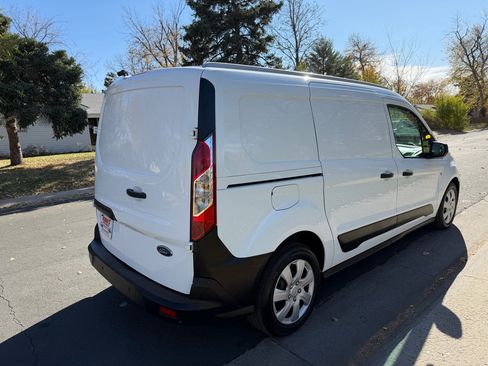 Used 2022 Ford Transit Connect XL image 5