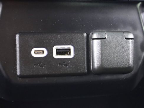 Used 2021 GMC Sierra 1500 SLE AWD/4WD image 25