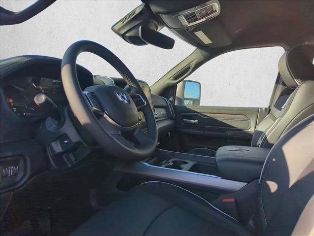 New 2026 RAM 2500 Laramie AWD/4WD image 2