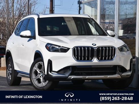 Used 2025 BMW X1 xDrive28i image 1