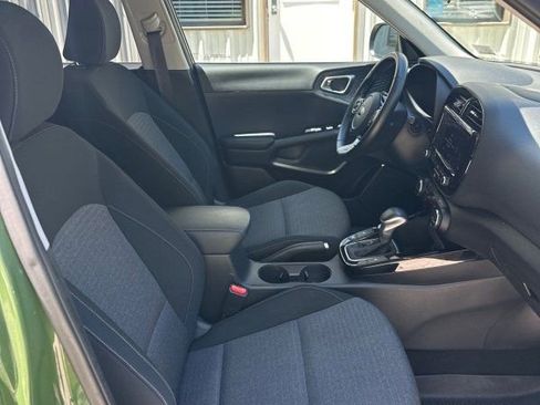 Used 2020 Kia Soul EX FWD image 27