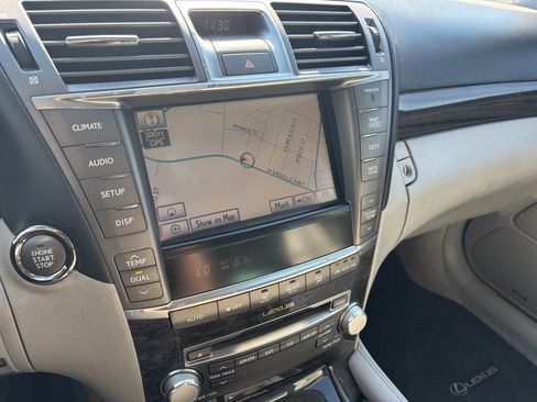 Used 2011 Lexus LS 460 AWD image 15