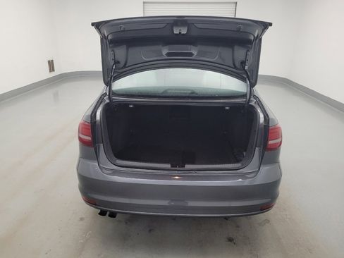 Used 2016 Volkswagen Jetta Sport FWD image 29