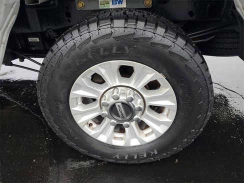 Used 2022 Ford F250 XL w/ STX Appearance Package image 30