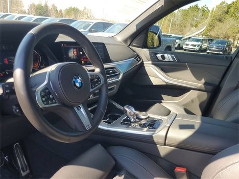 Used 2019 BMW X5 xDrive50i w/ M Sport Package image 12