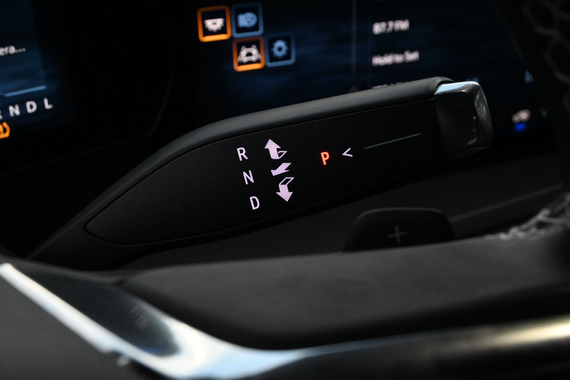 Used 2026 Chevrolet Traverse LT FWD image 15
