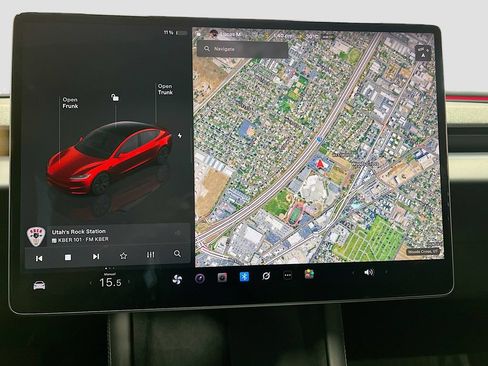 Used 2025 Tesla Model 3 Long Range AWD/4WD image 13