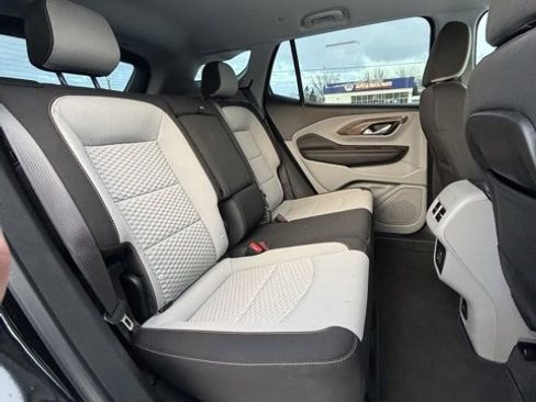 Used 2021 GMC Terrain SLE w/ Driver Convenience Package image 16