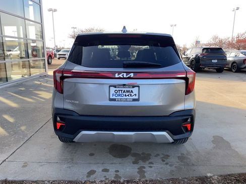 New 2026 Kia Seltos LX image 6