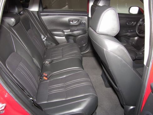 Certified 2024 Honda HR-V EX-L image 18