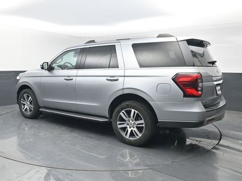 Used 2023 Ford Expedition Limited RWD image 3