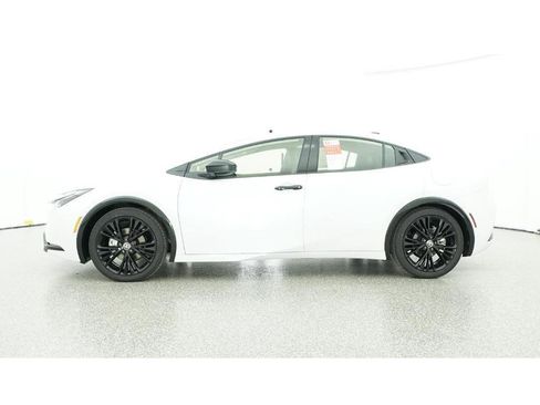 New 2026 Toyota Prius Plug-In Hybrid FWD image 19