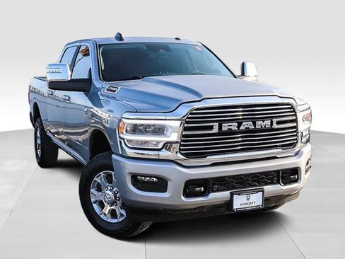Used 2024 RAM 2500 Laramie w/ Safety Group AWD/4WD image 2