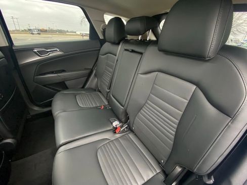 New 2025 Kia Sportage SX FWD image 27