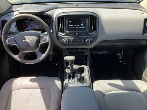 Used 2018 Chevrolet Colorado W/T w/ WT Convenience Package AWD/4WD image 34