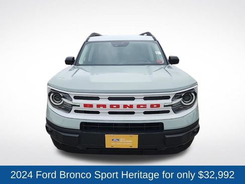 Certified 2024 Ford Bronco Sport Heritage w/ Heritage Convenience Package AWD/4WD image 2