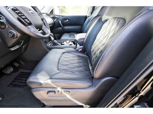 Used 2024 Nissan Armada Platinum w/ Captain's Chairs Package image 11