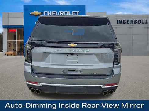 Used 2025 Chevrolet Suburban Premier AWD/4WD image 26