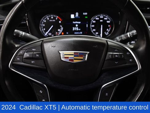 Used 2024 Cadillac XT5 Premium Luxury image 11