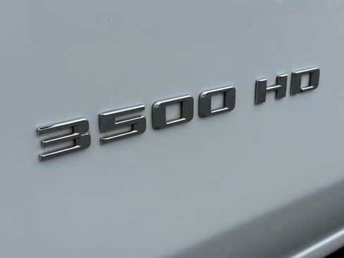 Used 2023 Chevrolet Silverado 3500 High Country w/ Z71 Off-Road Package image 7