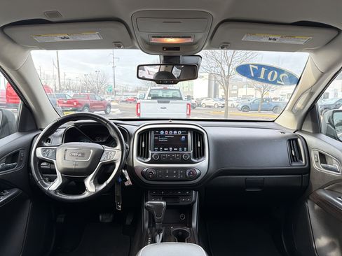 Used 2017 GMC Canyon SLT w/ Driver Alert Package image 13