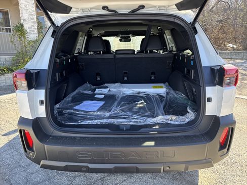 New 2026 Subaru Outback Premium image 31