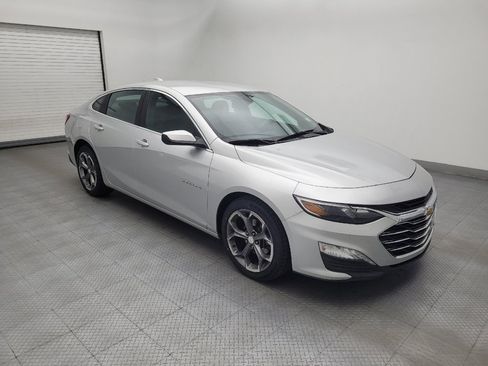 Used 2020 Chevrolet Malibu LT FWD image 11