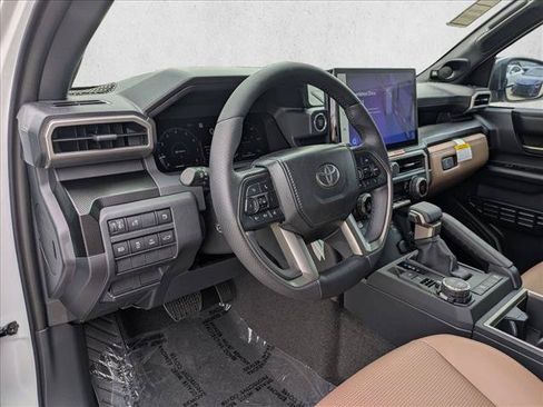 New 2026 Toyota 4Runner Limited AWD/4WD image 3