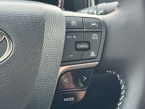 New 2026 Toyota Camry SE image 28