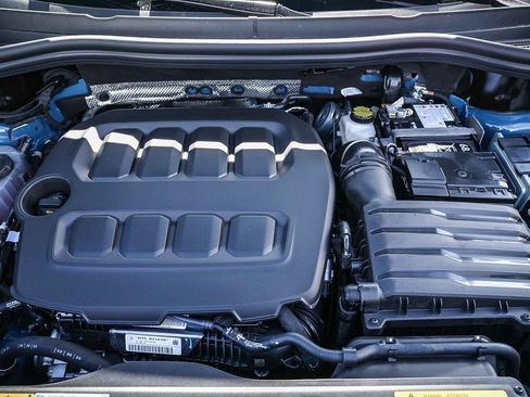 New 2026 Volkswagen Tiguan SE image 39