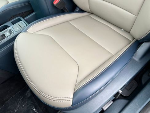 New 2026 Ford Maverick Lariat AWD/4WD image 11